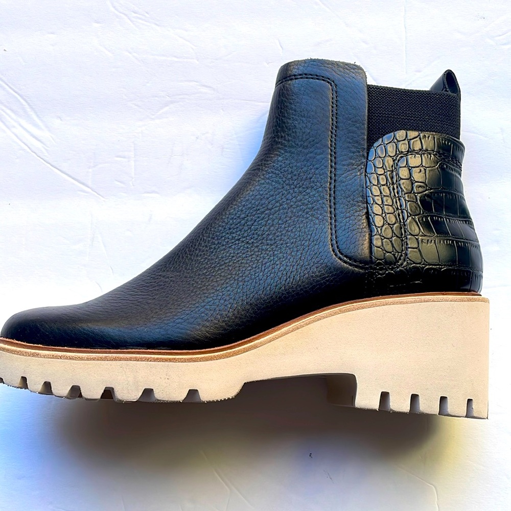 New Dolce Vita “Huey” black boots 🥾